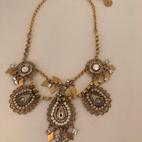 New Reminiscence Necklace - Picture 3 of 3